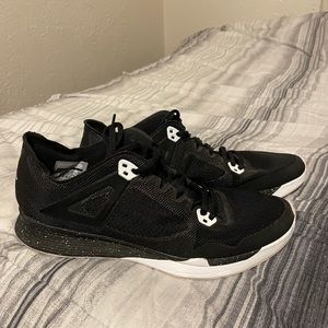 Size 11 Mens Jordan 89 Racer Oreo